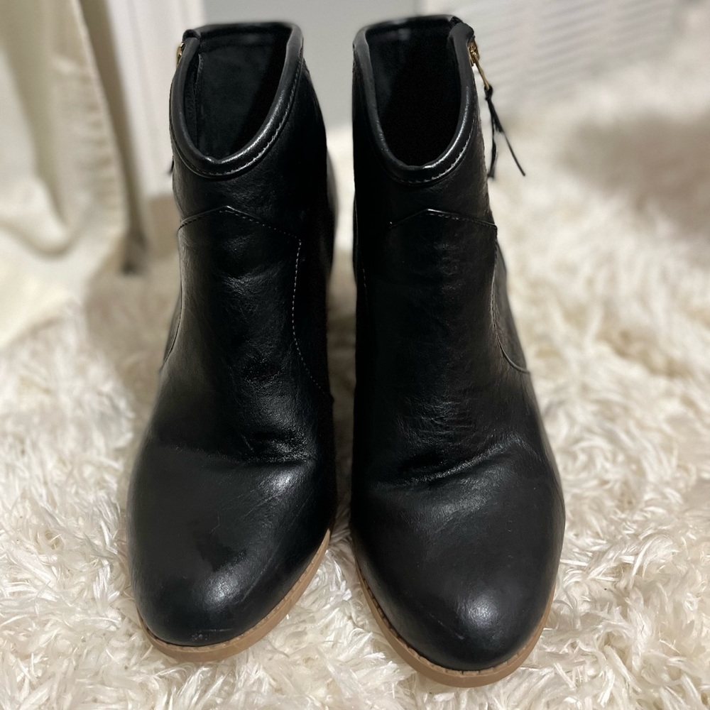 Maurice’s Woman’s Boots
